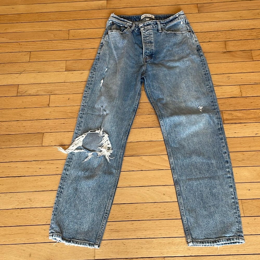 Abercrombie and Fitch The Dad High Rise jeans